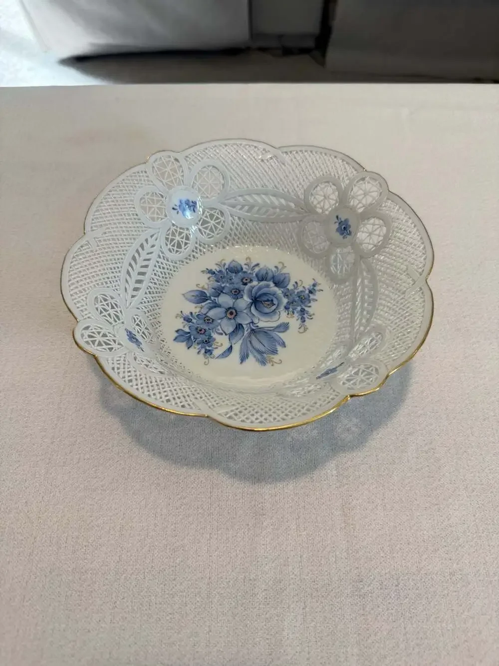 Moga Romania Hand Painted Reticulated Porcelain Floral Bowl